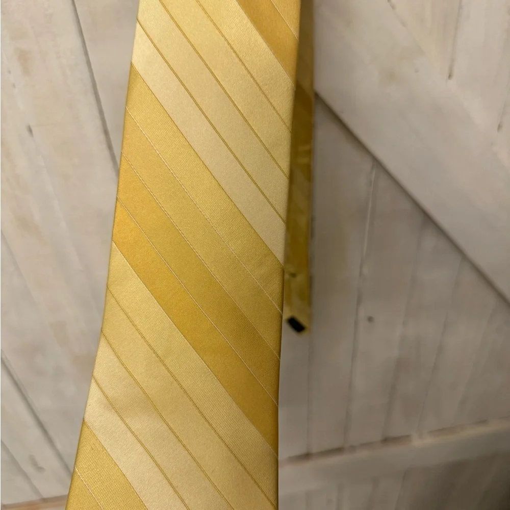 Perry Ellis Portfolio - Gold / Striped - Neck Tie